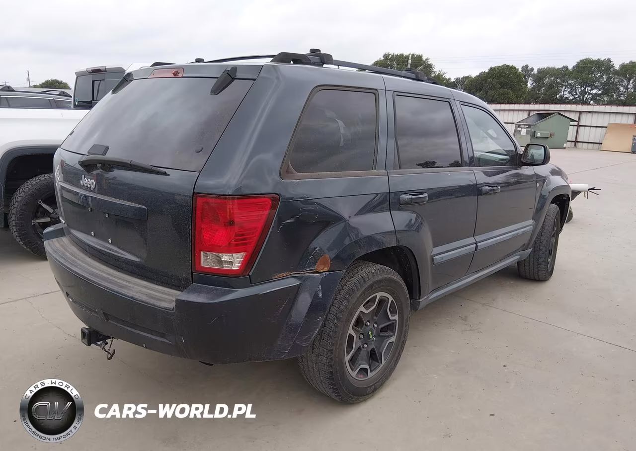 2007 Jeep Grand Cherokee Laredo VIN:1J8GS48KX7C535599 - 4