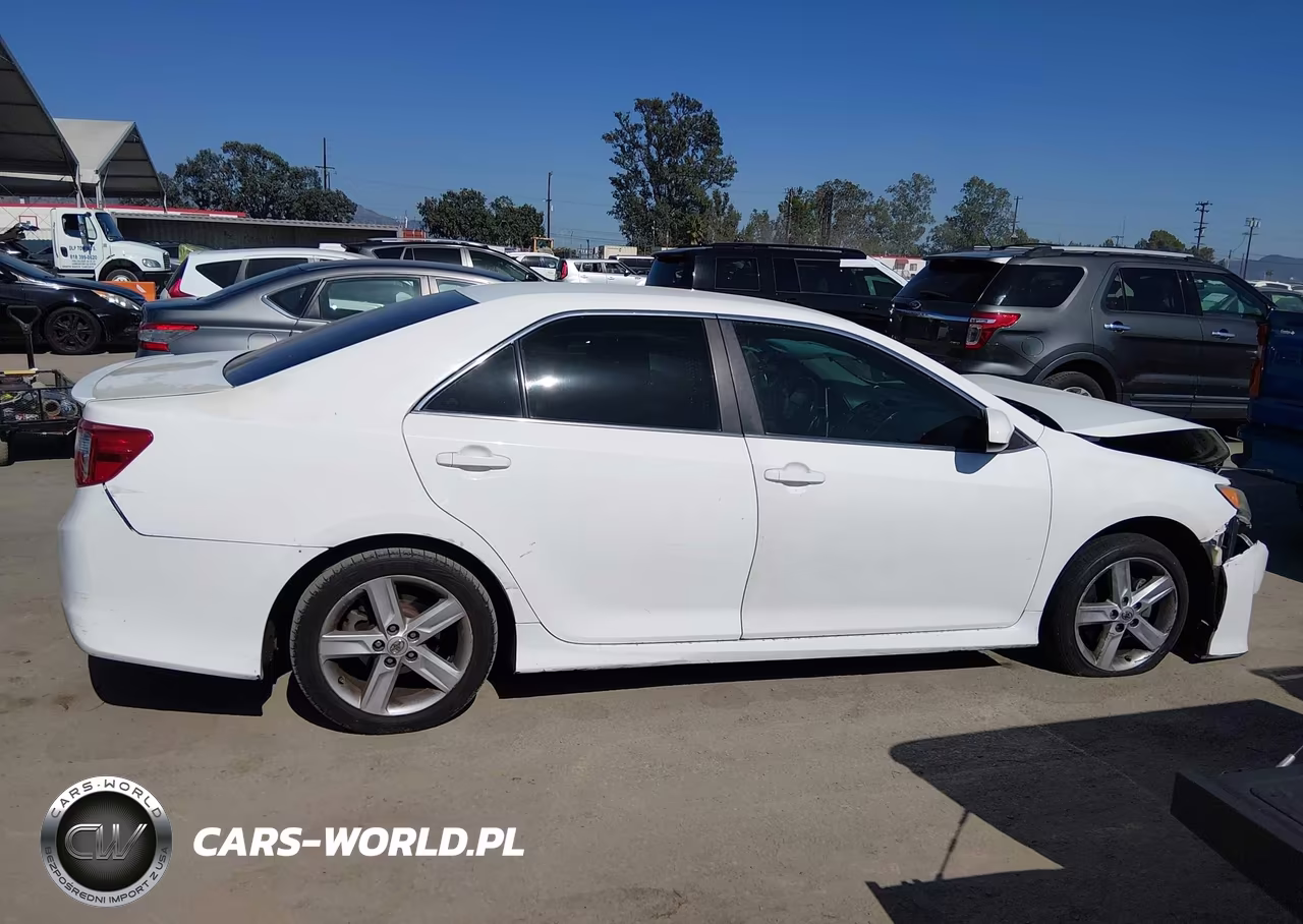 2013 Toyota Camry Se VIN:4T1BF1FKXDU665181 - 13