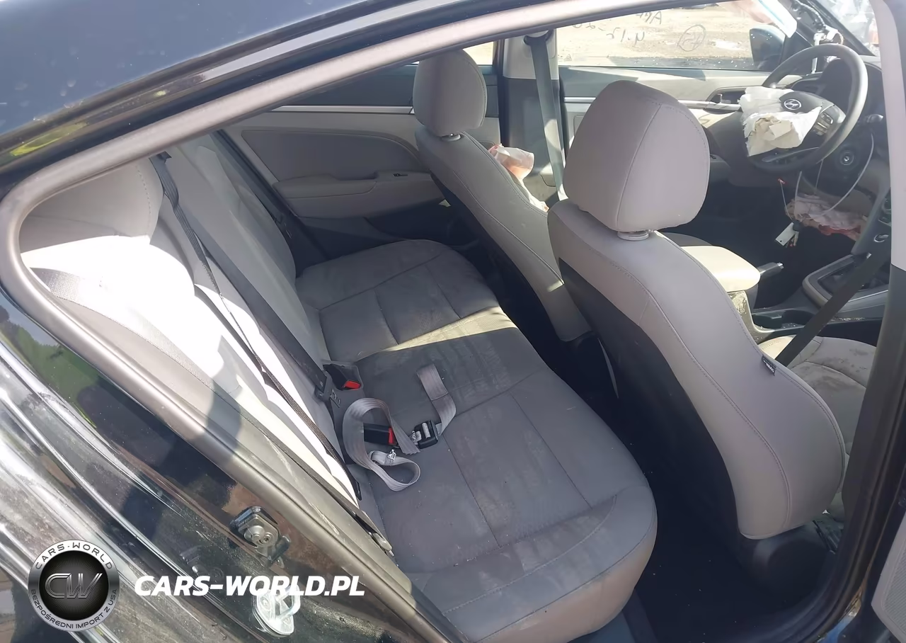 2019 Hyundai Elantra Sel VIN:5NPD84LF7KH440384 - 8