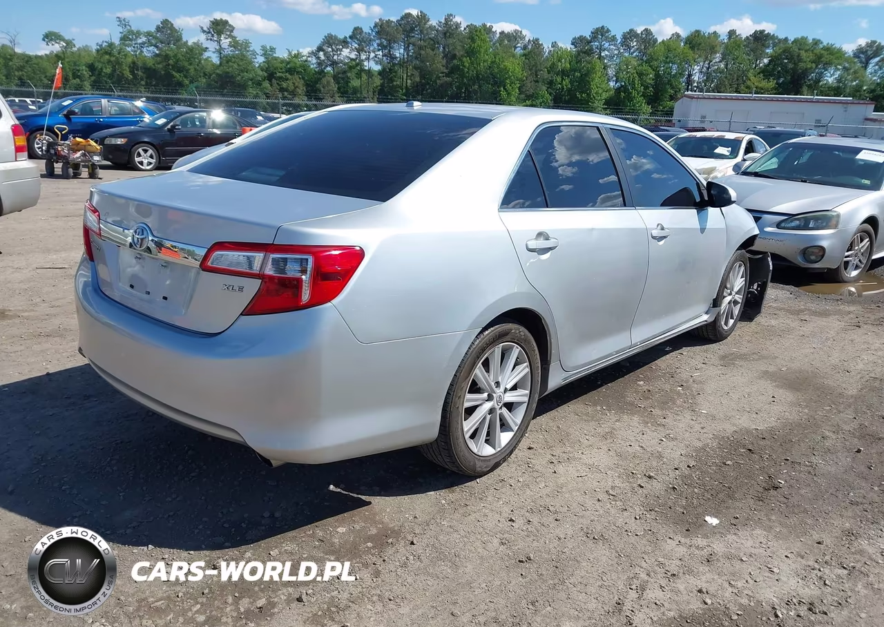 2012 Toyota Camry Xle VIN:4T1BF1FK0CU066398 - 4