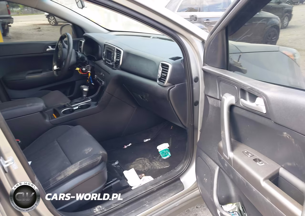 2019 Kia Sportage Lx VIN:KNDPMCAC4K7613911 - 5