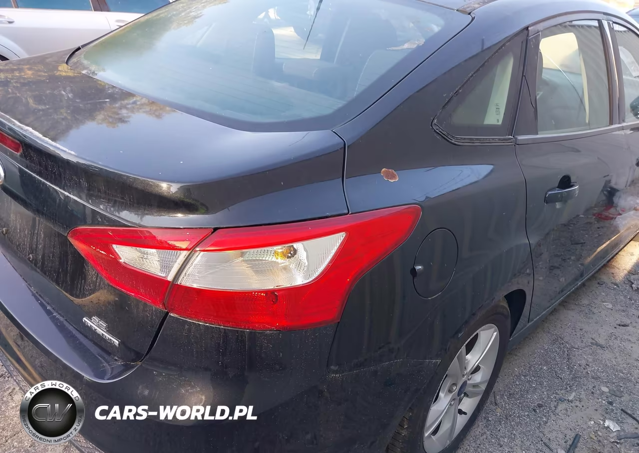 2014 Ford Focus Se VIN:1FADP3F24EL268522 - 6