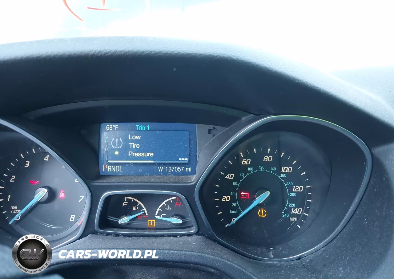 2014 Ford Focus Se VIN:1FADP3F24EL268522 - 7