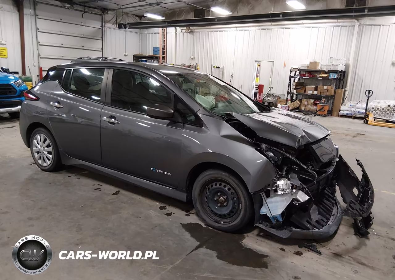 2018 Nissan Leaf S
