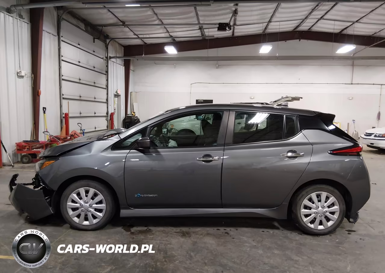 2018 Nissan Leaf S VIN:1N4AZ1CP8JC300478 - 14