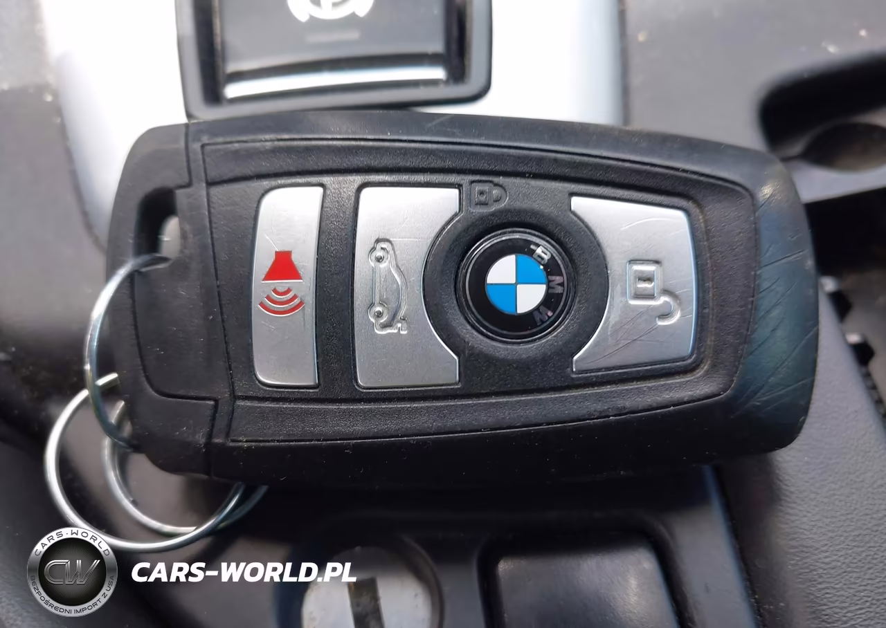 2014 BMW M5 VIN:WBSFV9C58ED097254 - 11