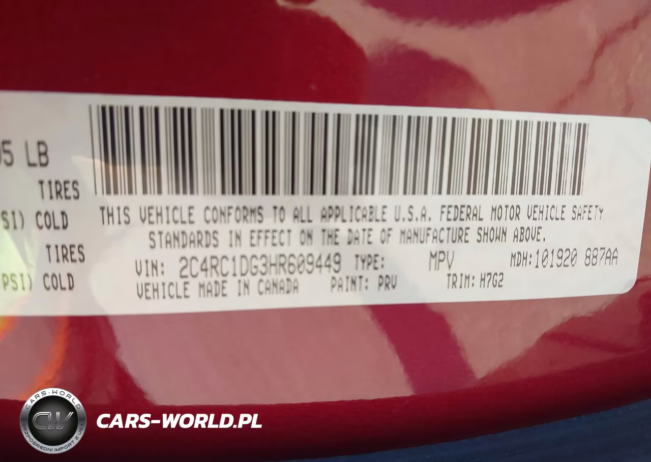 2017 Chrysler Pacifica Touring VIN:2C4RC1DG3HR609449 - 9