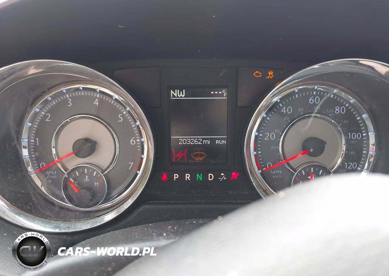 2014 Chrysler Town & Country Touring VIN:2C4RC1BG9ER125543 - 7