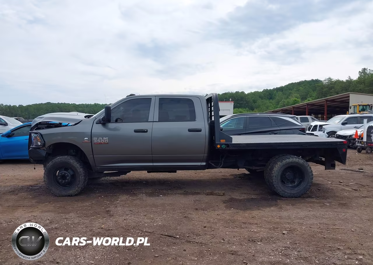 2013 Ram 3500 Tradesman VIN:3C63RRGL5DG569782 - 14