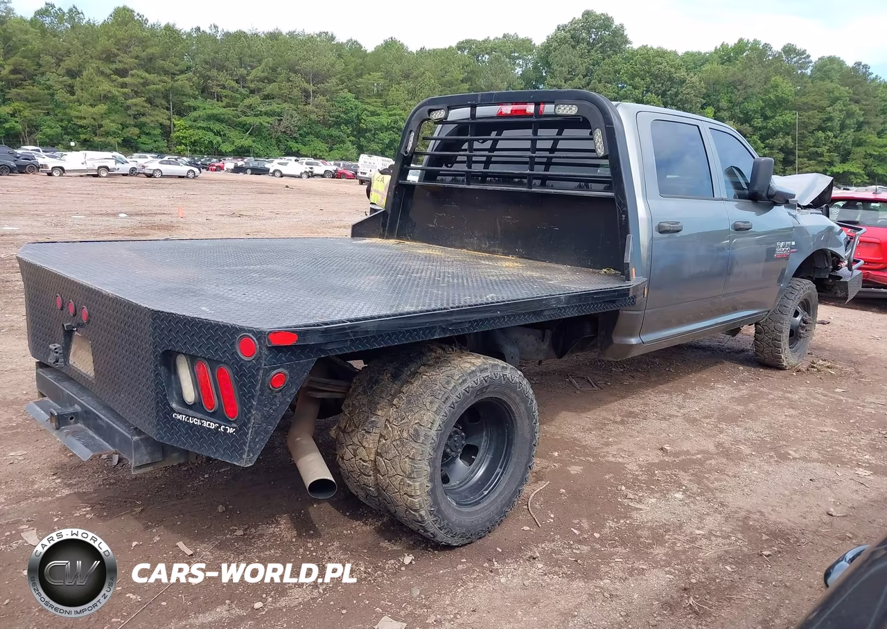 2013 Ram 3500 Tradesman VIN:3C63RRGL5DG569782 - 4