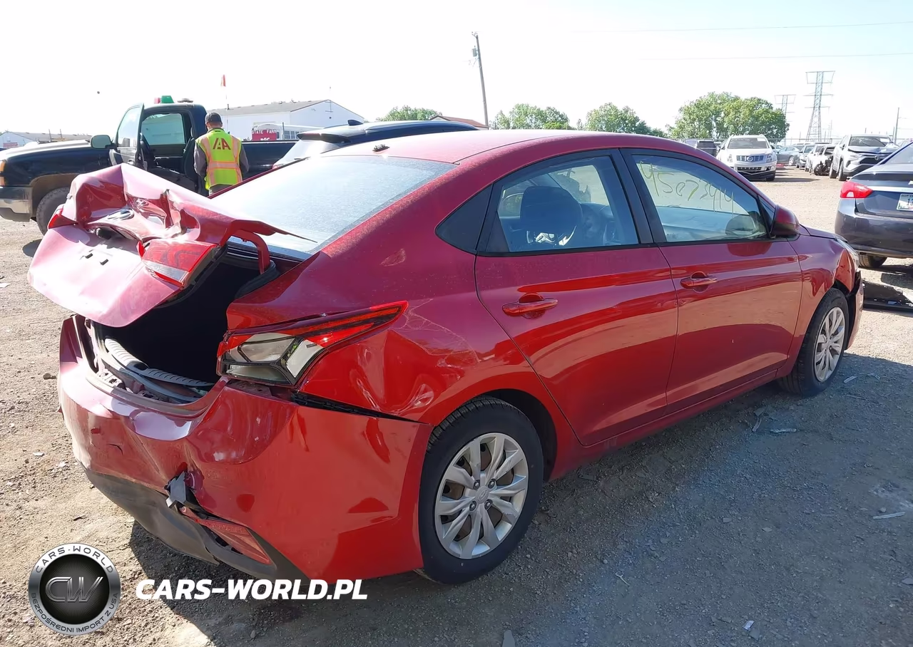2019 Hyundai Accent Se VIN:3KPC24A39KE065110 - 4