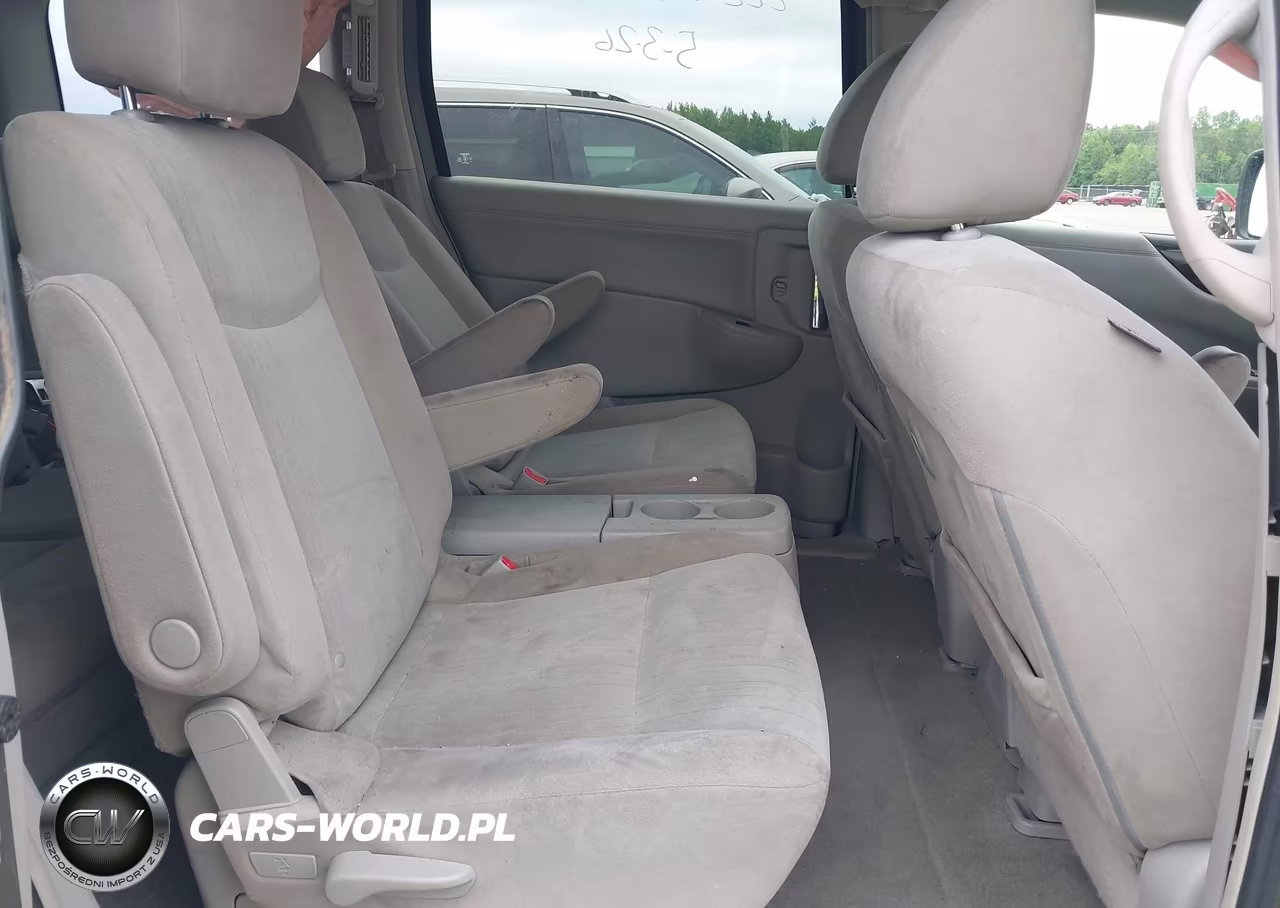 2016 Nissan Quest Platinum-S-Sl-Sv VIN:JN8AE2KP5G9156377 - 8