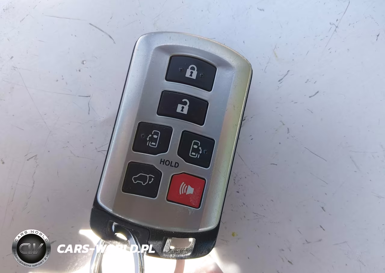 2019 Toyota Sienna Xle 7 Passenger VIN:5TDDZ3DC0KS227105 - 11