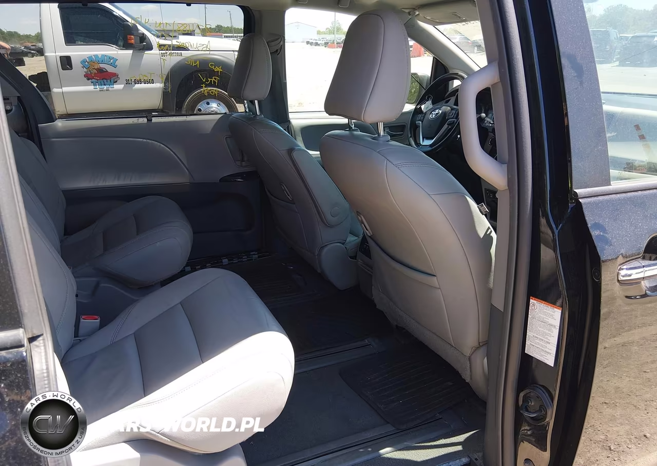 2019 Toyota Sienna Xle 7 Passenger VIN:5TDDZ3DC0KS227105 - 8