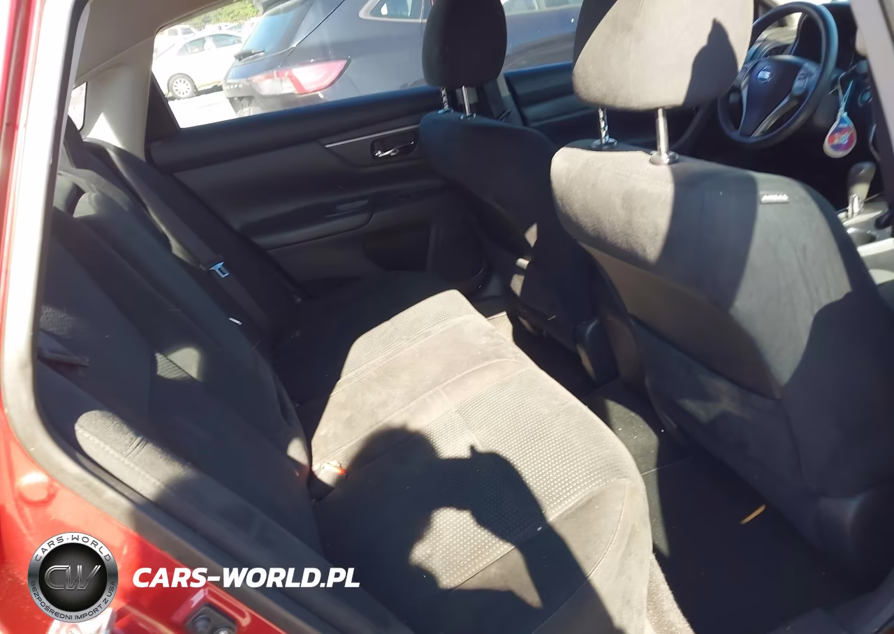 2015 Nissan Altima 2.5 S VIN:1N4AL3AP3FC493176 - 8