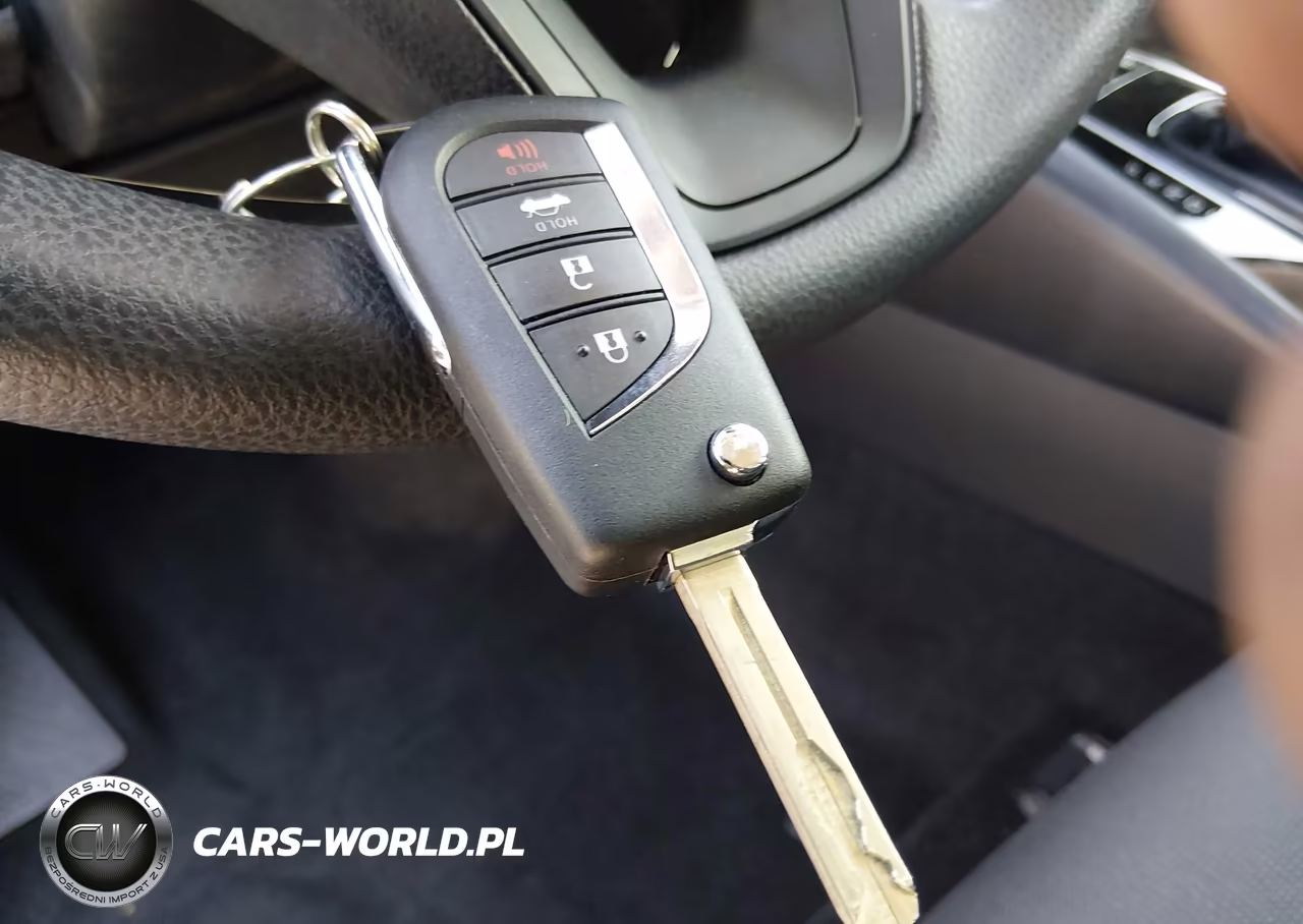 2026 Toyota Corolla Hybrid Hybrid Le VIN:JTDBCMFE7T3131312 - 11