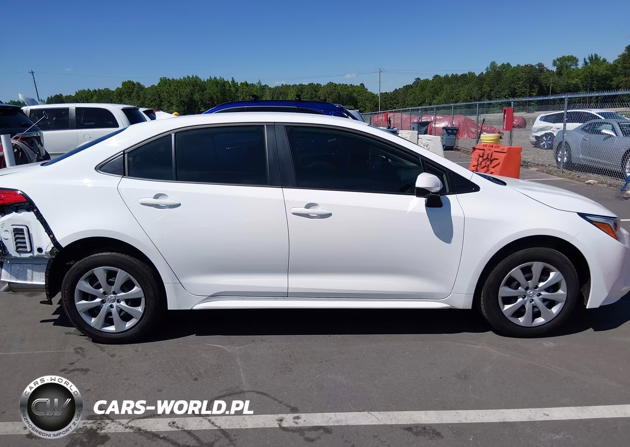 2026 Toyota Corolla Hybrid Hybrid Le VIN:JTDBCMFE7T3131312 - 13