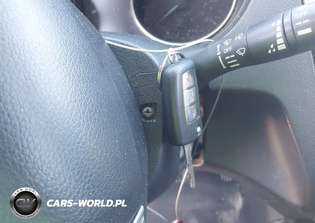 2016 Nissan Rogue S VIN:KNMAT2MT4GP645943 - 11