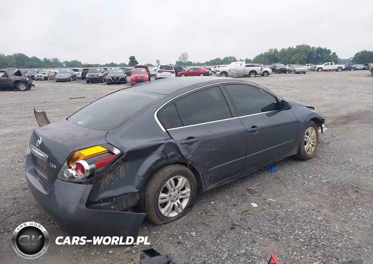 2010 Nissan Altima 2.5 S VIN:1N4AL2APXAN469786 - 4
