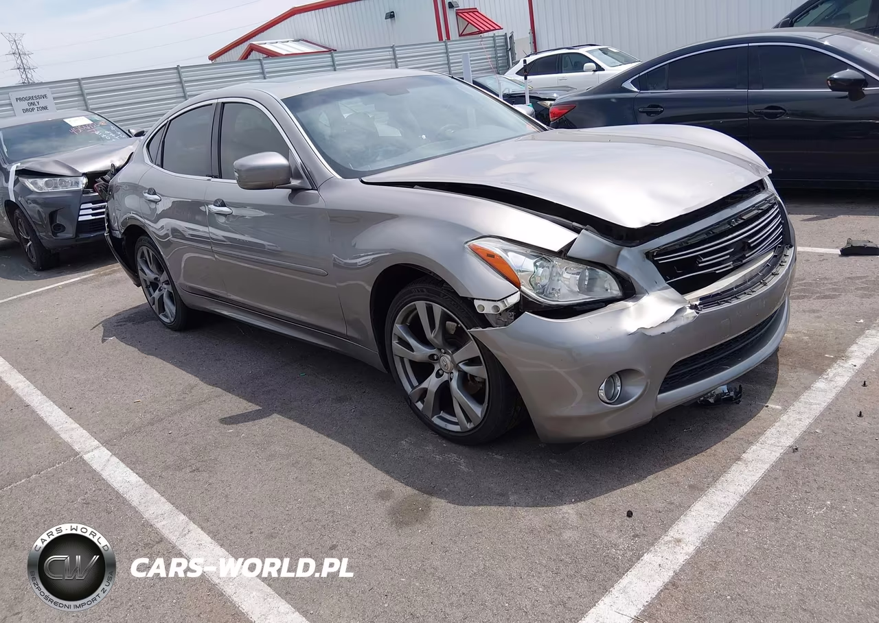 2013 Infiniti M37X – zdjęcie 1 z 21