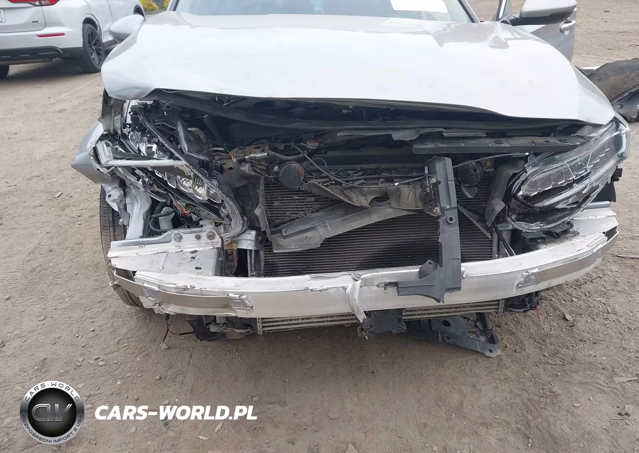 2018 Honda Accord Touring 2.0T VIN:1HGCV2F9XJA013691 - 6