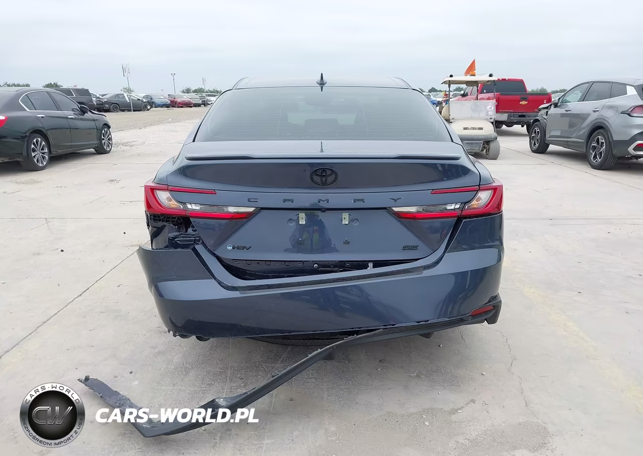 2026 Toyota Camry Se VIN:4T1DAACK1TU729912 - 16