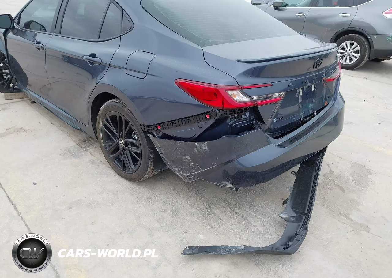 2026 Toyota Camry Se VIN:4T1DAACK1TU729912 - 17