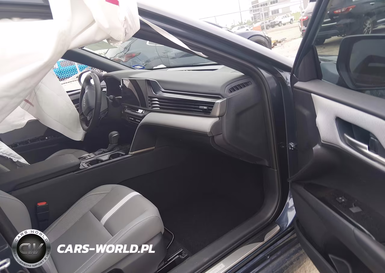 2026 Toyota Camry Se VIN:4T1DAACK6TU689908 - 5