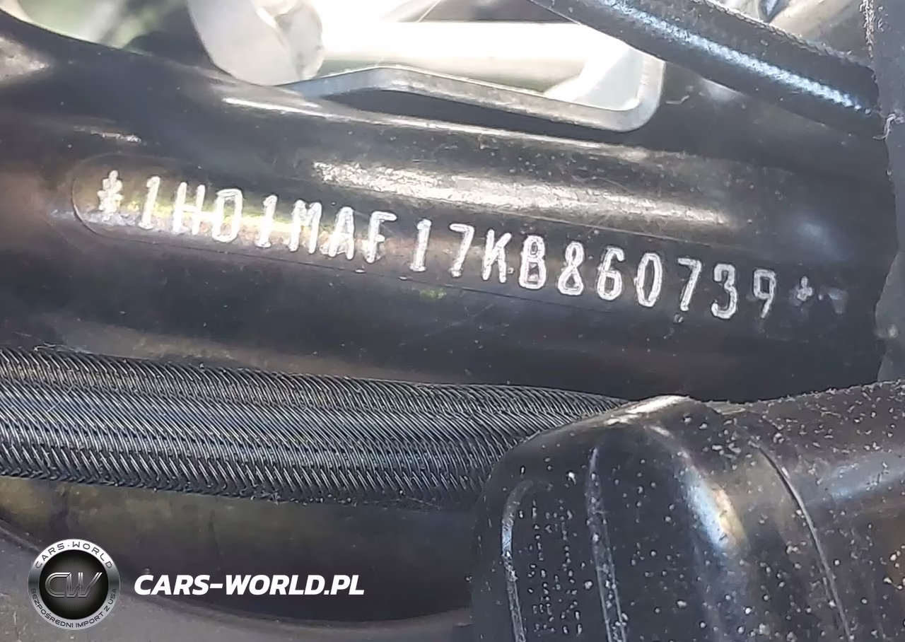 2019 Harley-Davidson Flhtcutg VIN:1HD1MAF17KB860739 - 10