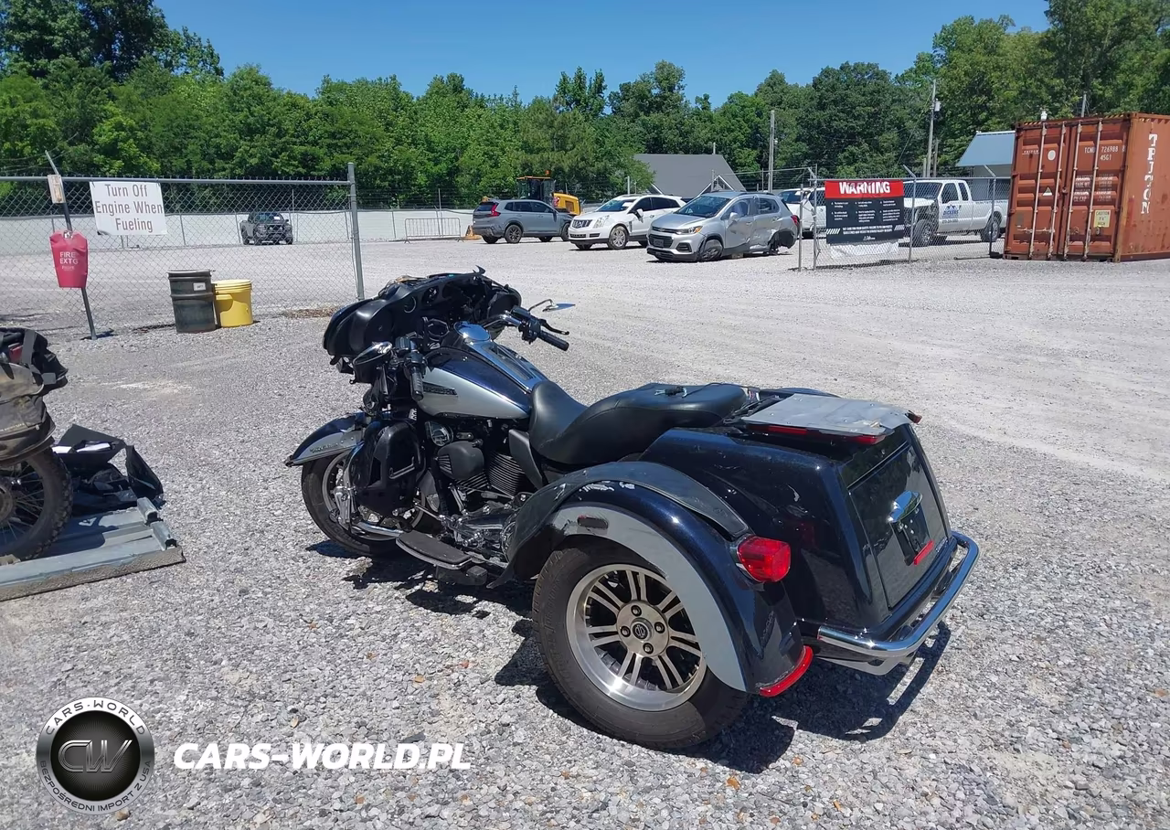 2019 Harley-Davidson Flhtcutg VIN:1HD1MAF17KB860739 - 3