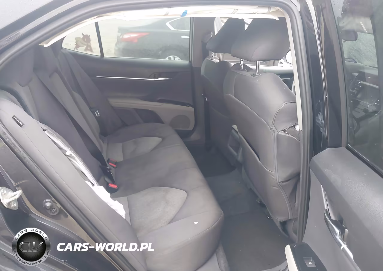 2020 Toyota Camry Le VIN:4T1C11AK1LU397436 - 8
