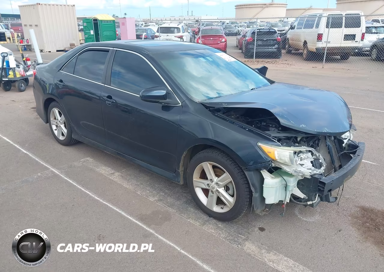 2012 Toyota Camry Se – zdjęcie 1 z 12