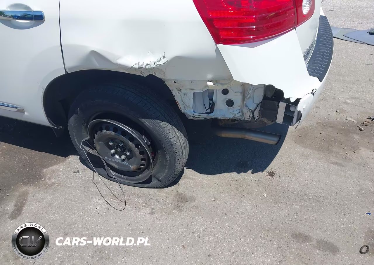 2014 Nissan Rogue Select S VIN:JN8AS5MV7EW202974 - 18