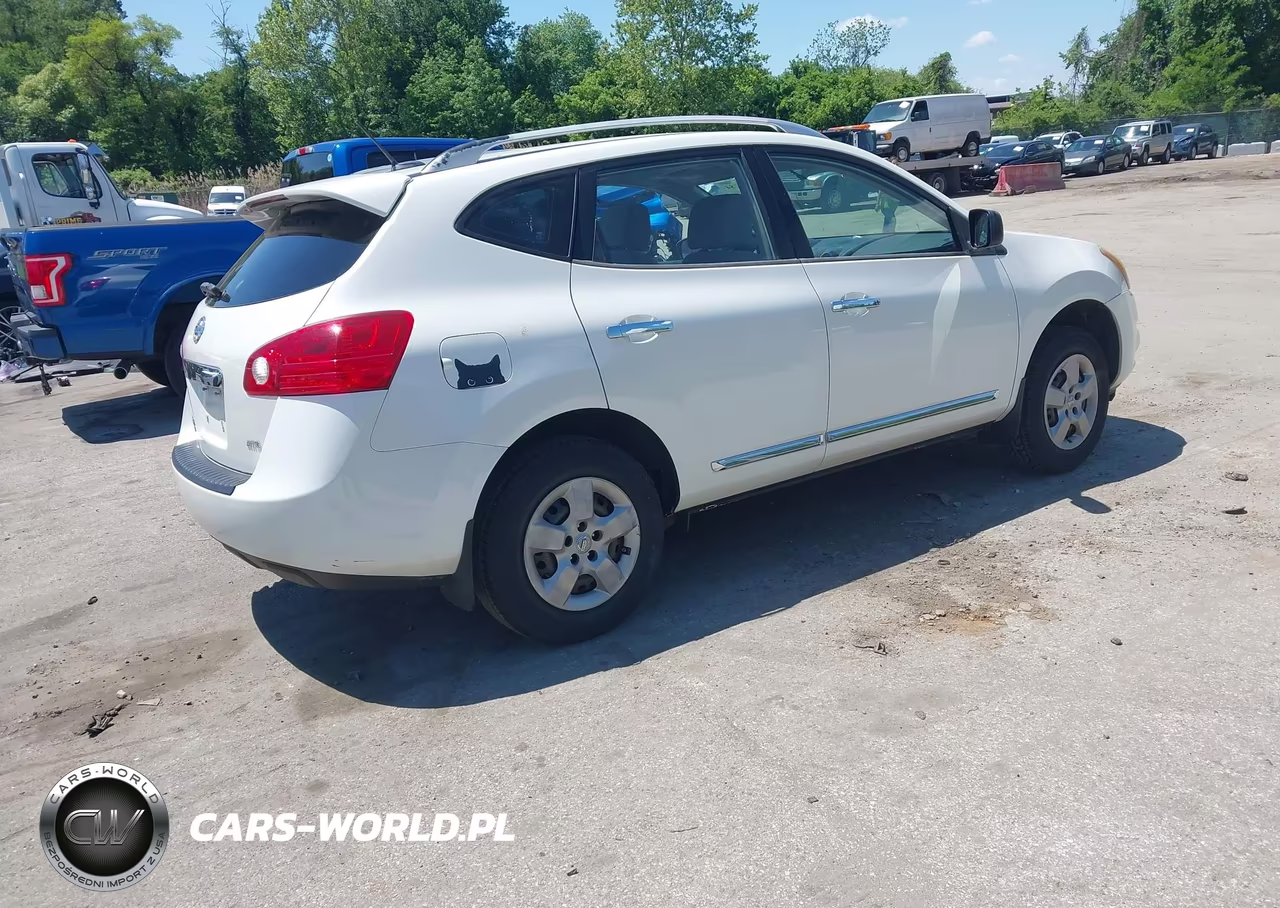 2014 Nissan Rogue Select S VIN:JN8AS5MV7EW202974 - 4