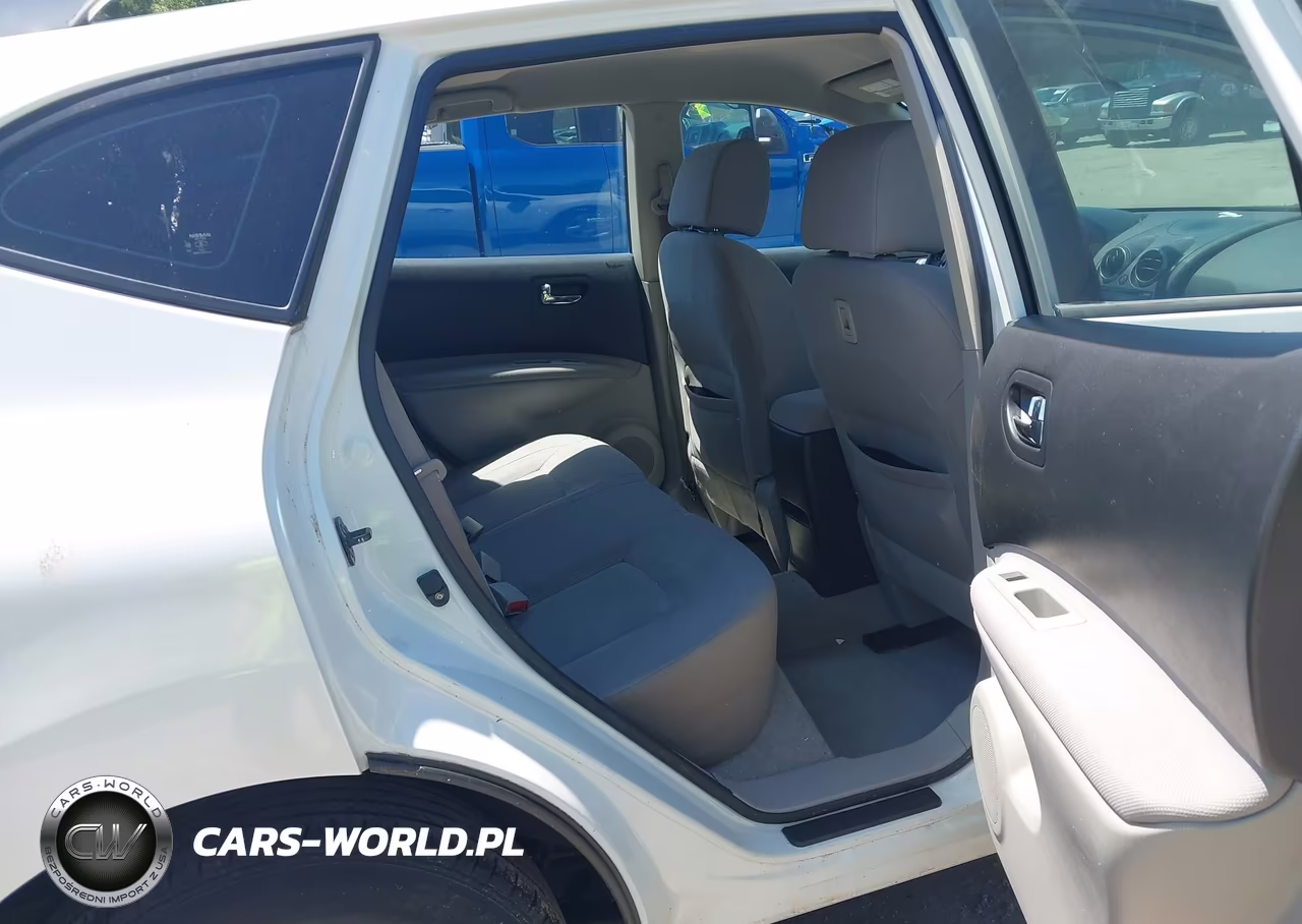 2014 Nissan Rogue Select S VIN:JN8AS5MV7EW202974 - 8