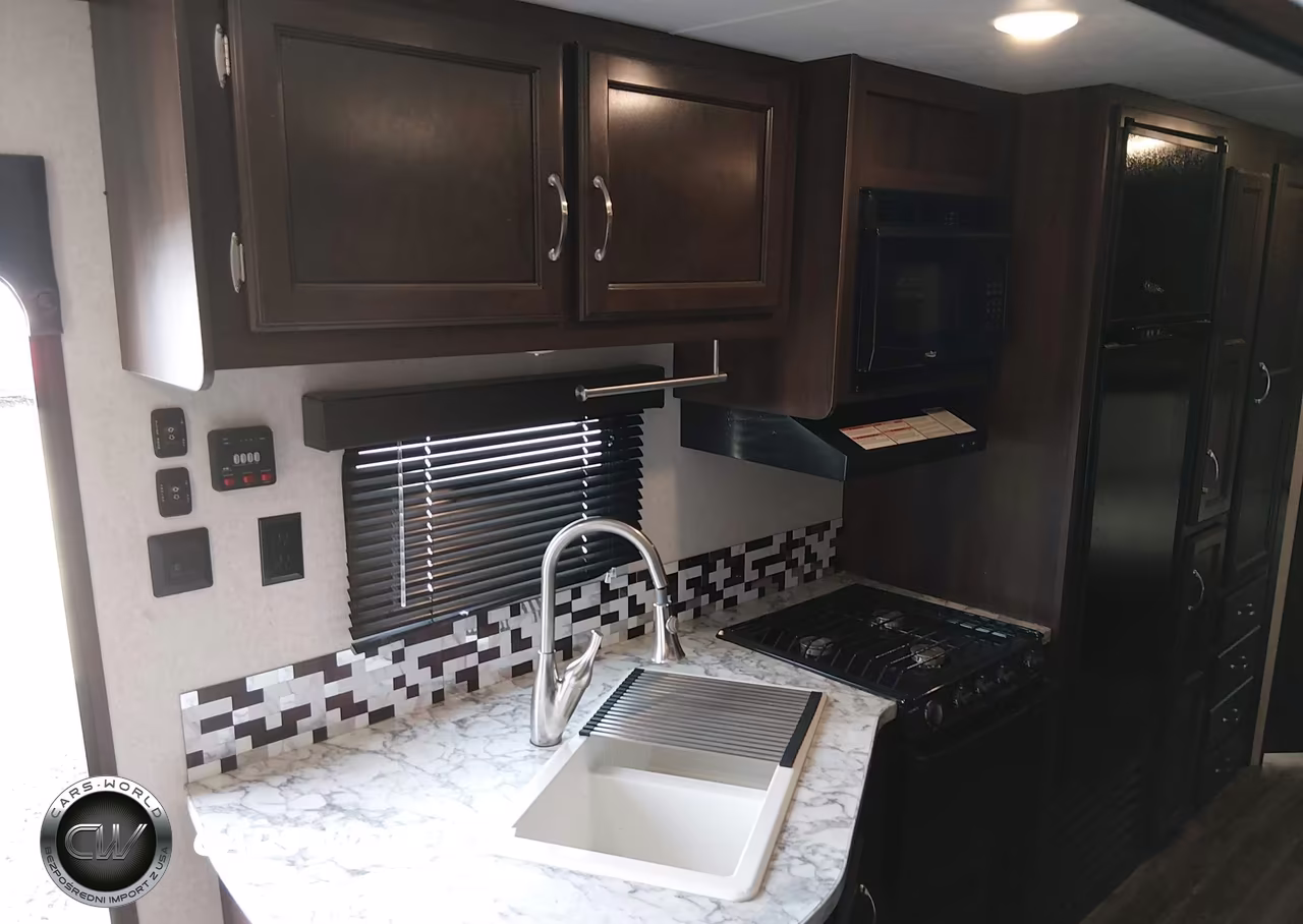 2018 Jayco Other VIN:1UJBJ0BRXJ75X0632 - 16