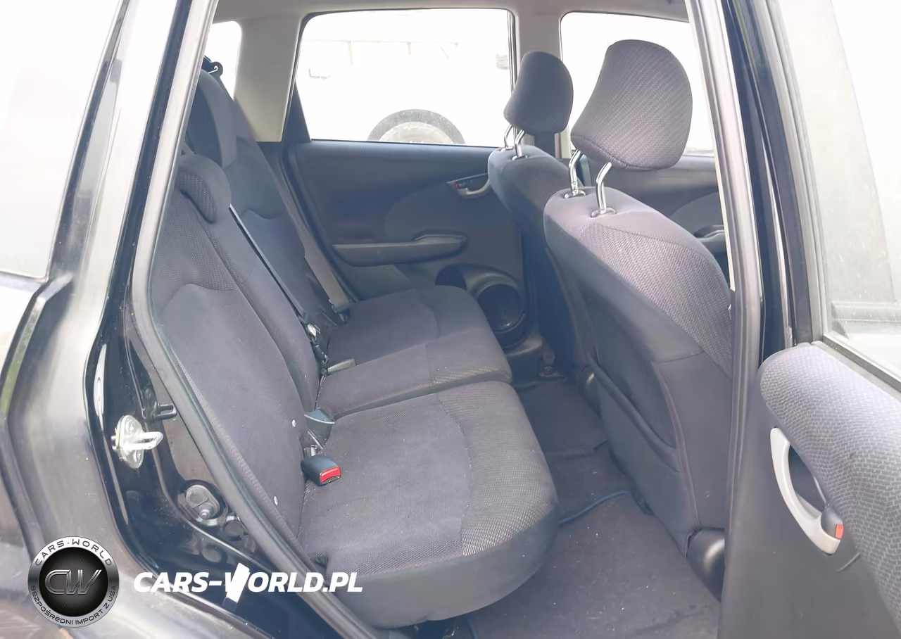 2012 Honda Fit Sport VIN:JHMGE8G55CC038373 - 8