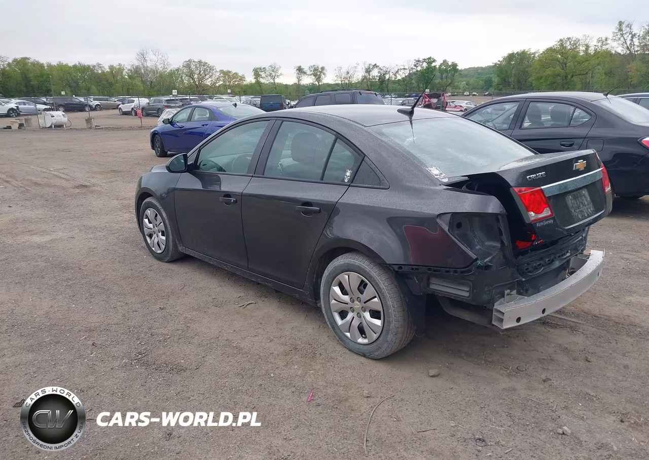 2014 Chevrolet Cruze Ls Auto VIN:1G1PA5SH5E7185195 - 3