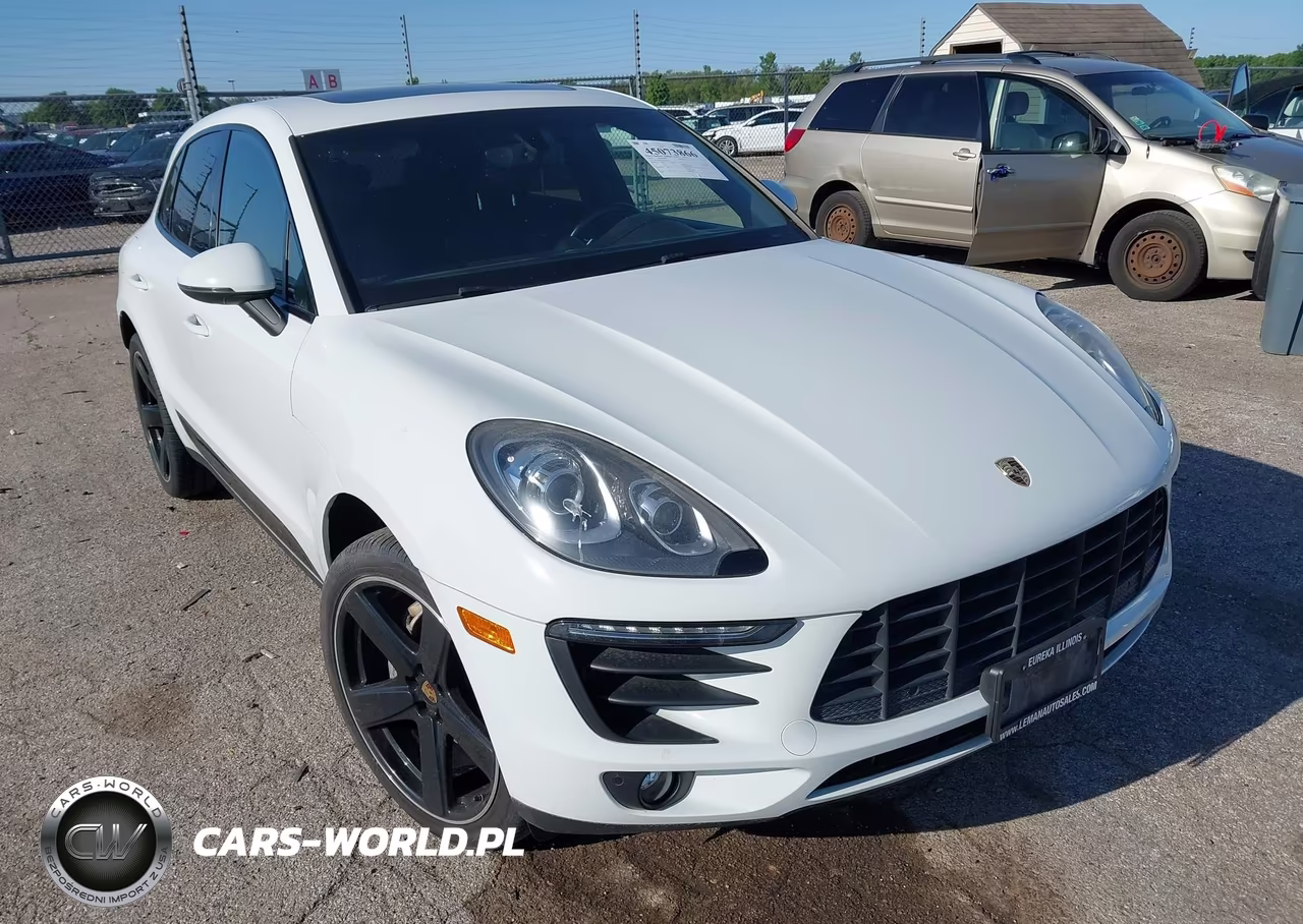 2016 Porsche Macan S