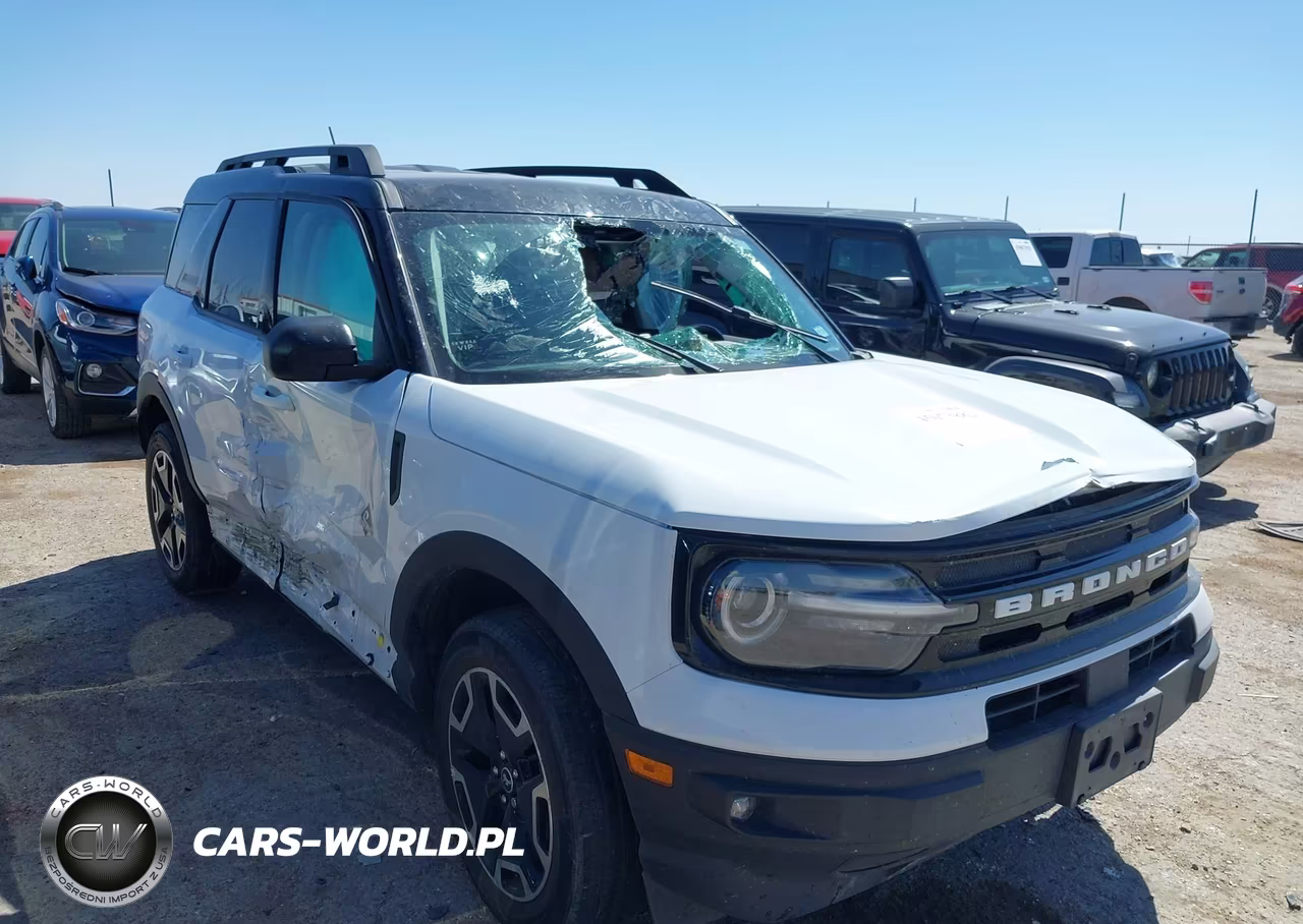2024 Ford Bronco Sport Outer Banks – zdjęcie 1 z 16