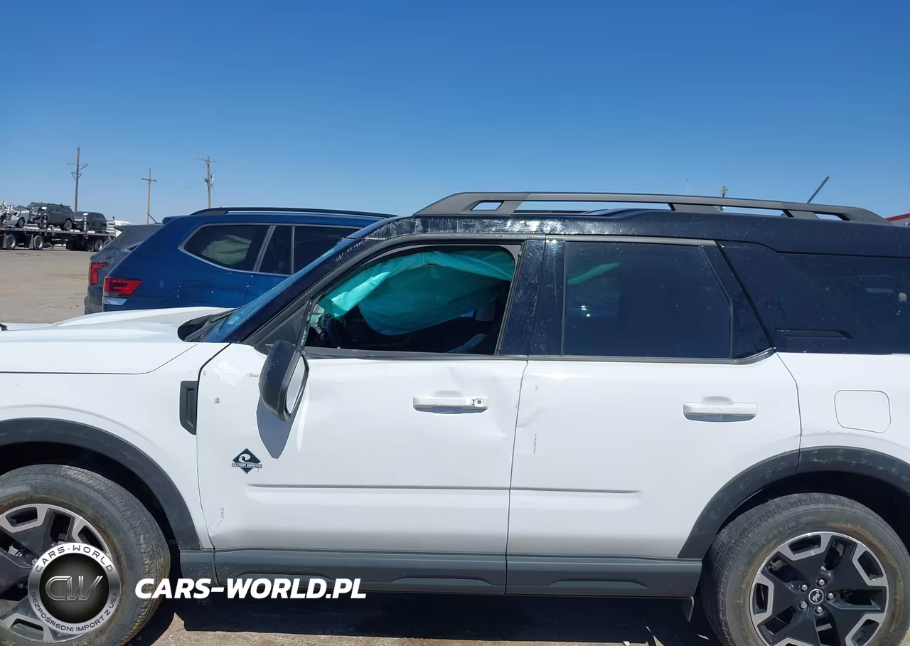 2024 Ford Bronco Sport Outer Banks VIN:3FMCR9C69RRE64047 - 14