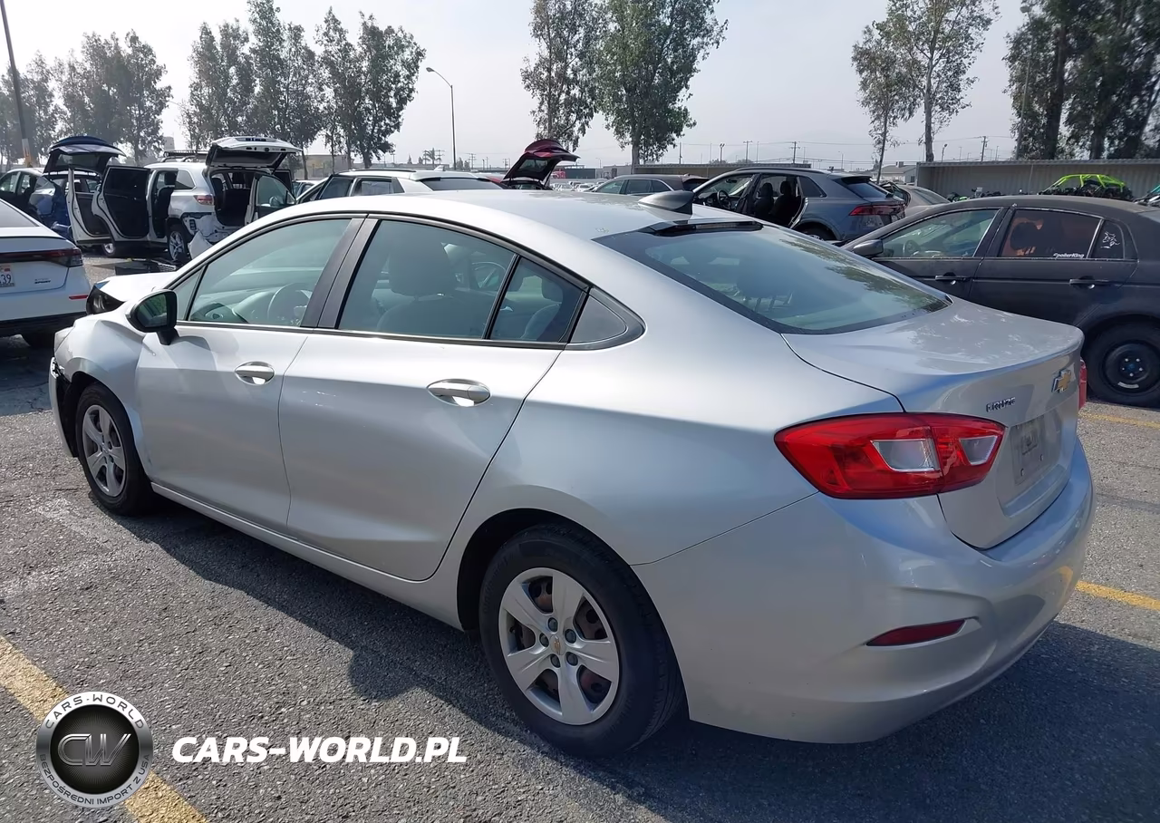 2017 Chevrolet Cruze Ls Auto VIN:3G1BC5SM1HS573497 - 3