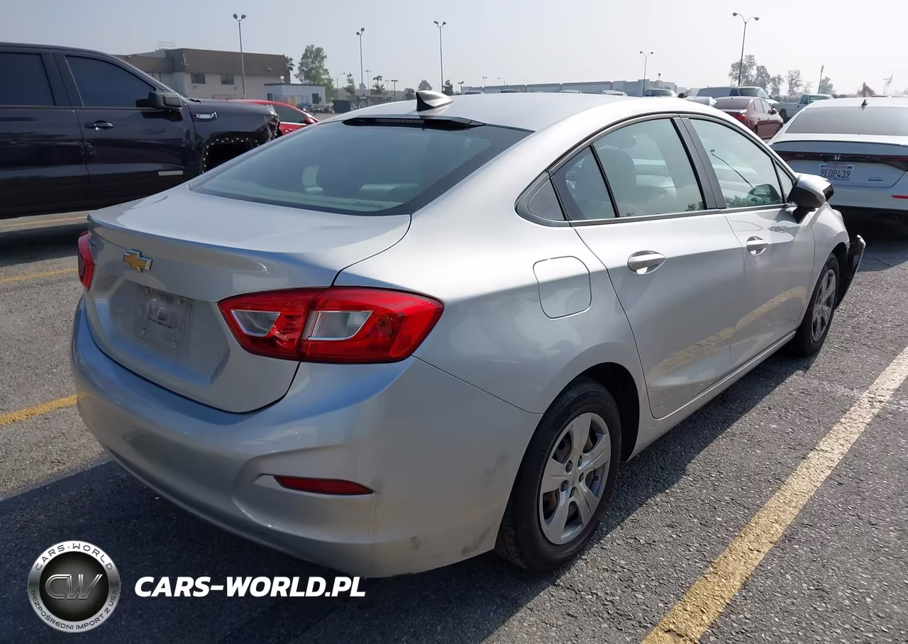 2017 Chevrolet Cruze Ls Auto VIN:3G1BC5SM1HS573497 - 4