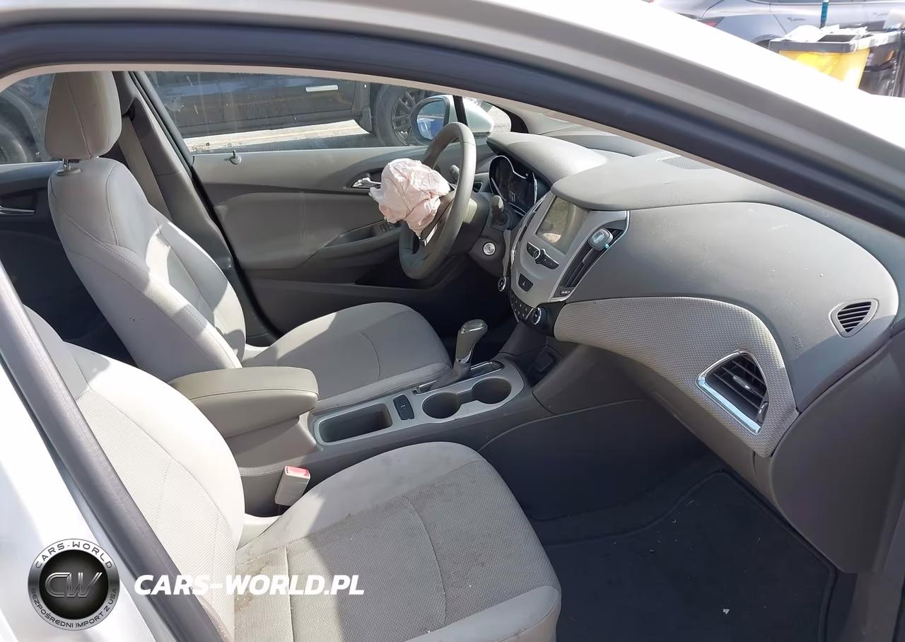 2017 Chevrolet Cruze Ls Auto VIN:3G1BC5SM1HS573497 - 5