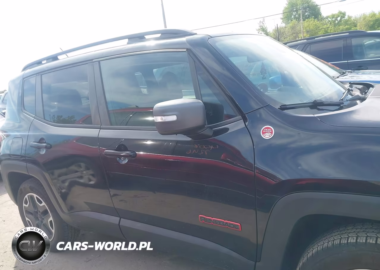 2015 Jeep Renegade Trailhawk VIN:ZACCJBCT0FPB65817 - 13