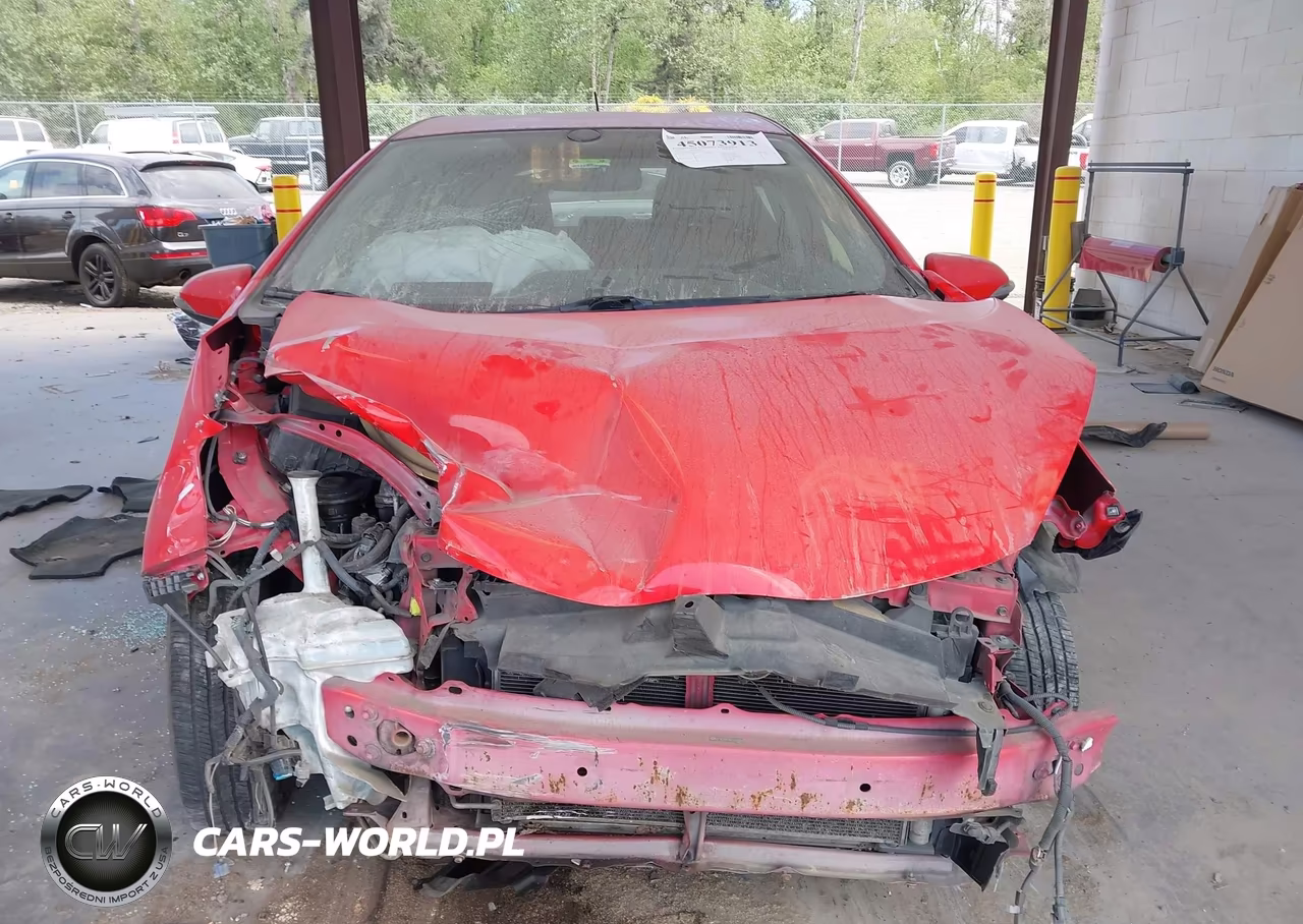 2014 Toyota Prius C Three VIN:JTDKDTB3XE1567730 - 13