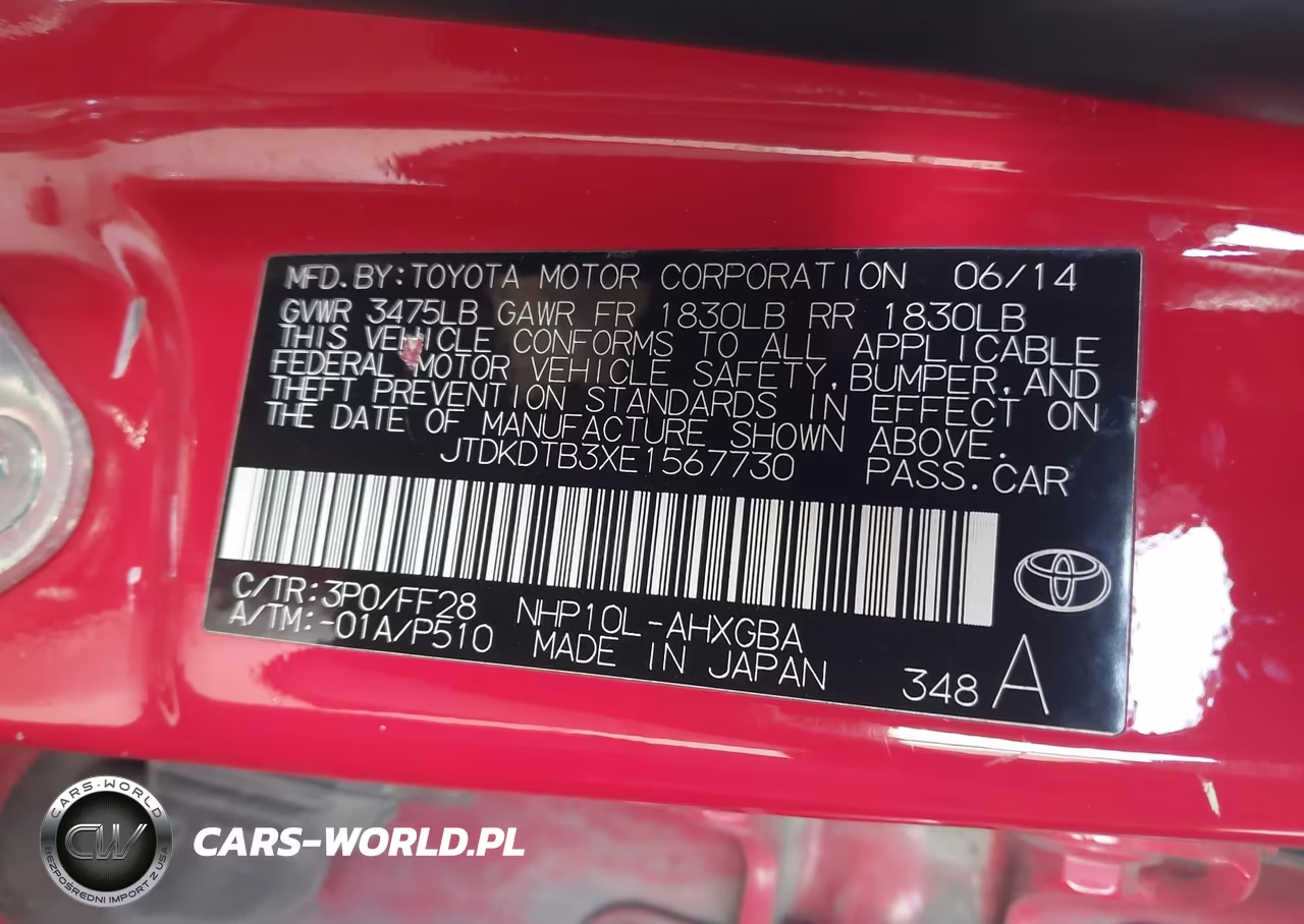 2014 Toyota Prius C Three VIN:JTDKDTB3XE1567730 - 9