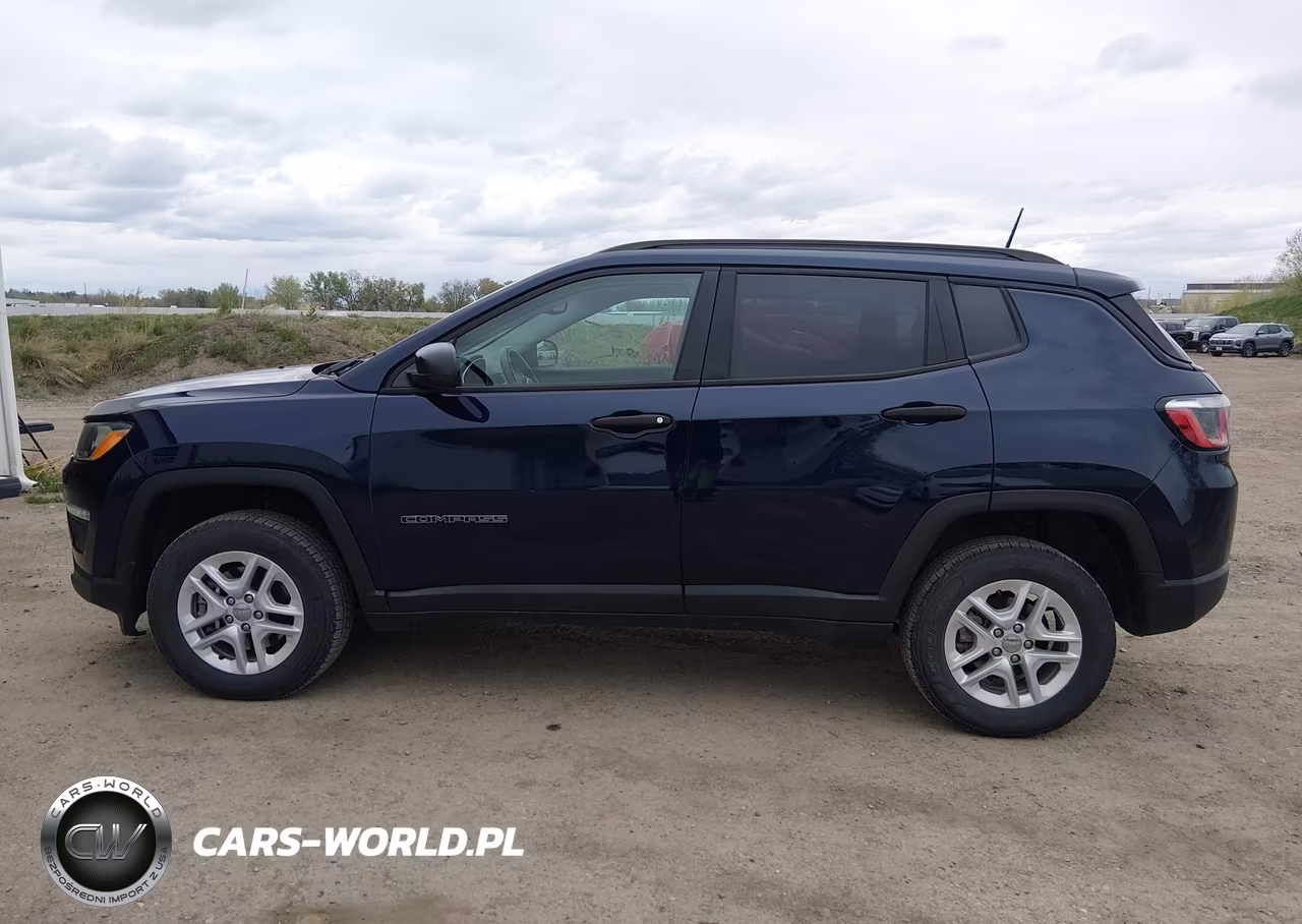 2018 Jeep Compass Sport 4X4 VIN:3C4NJDAB1JT392274 - 18