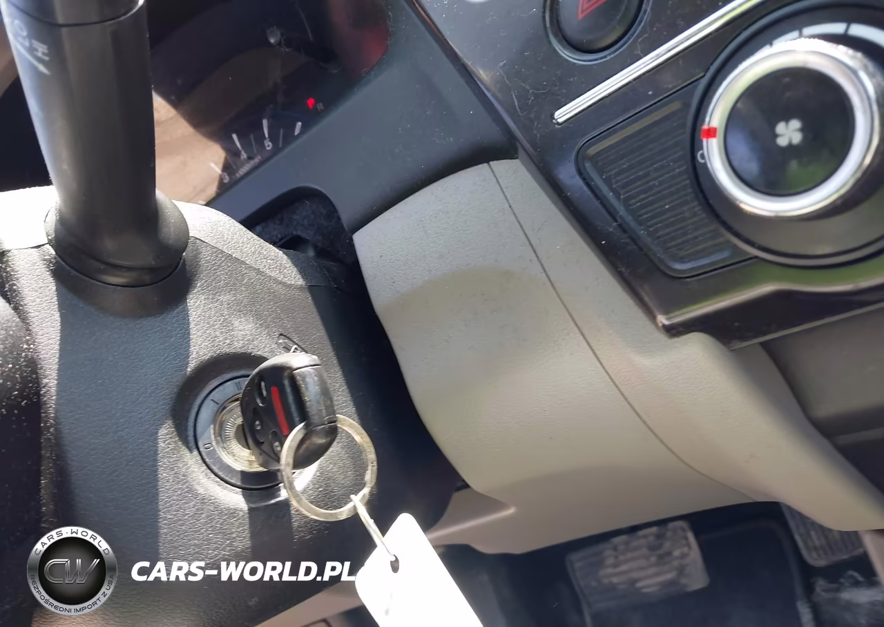 2013 Honda Civic Lx VIN:19XFB2F56DE081201 - 11