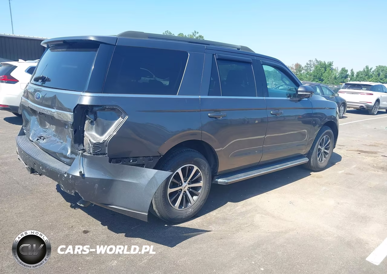 2018 Ford Expedition Xlt VIN:1FMJU1HT6JEA06057 - 4